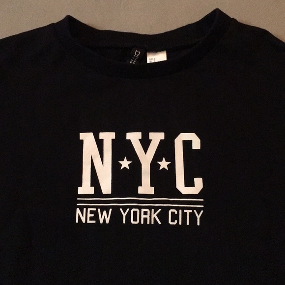 black long sleeve shirt ( NYC ) - Picture 2 of 2